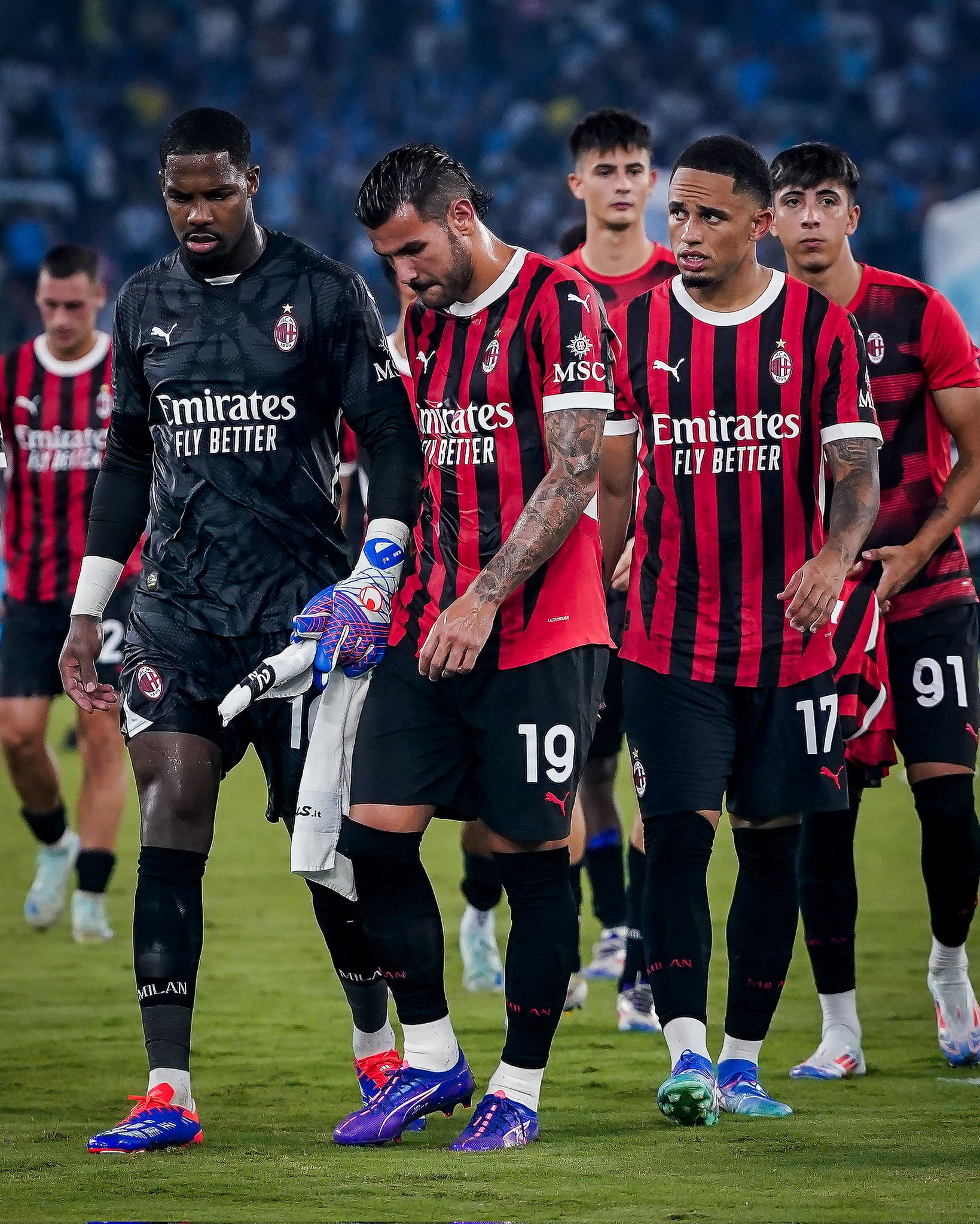 关于巴塞罗那客场击败劲旅，遥遥领先的信息